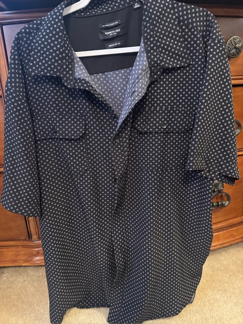 Kenneth Cole Black Short-Sleeve Button-Down Shirt with White Dot Print